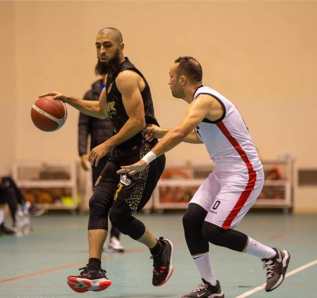 الدورة العاشرة من بطولة القسم الممتاز لكرة السلة : اتحادطنجة والفتح الرياضي يواصلان تالقهما 00f6e9d5 86e7 4df6 9d4a a9c26f4a4aa1