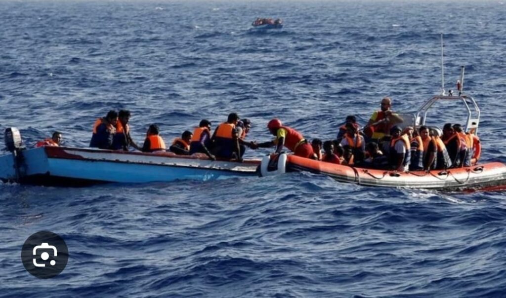 توقيف 52 مرشح للهجرة غير النظامية ينحدرون من إفريقيا جنوب الصحراء من طرف البحرية الملكية ممممم