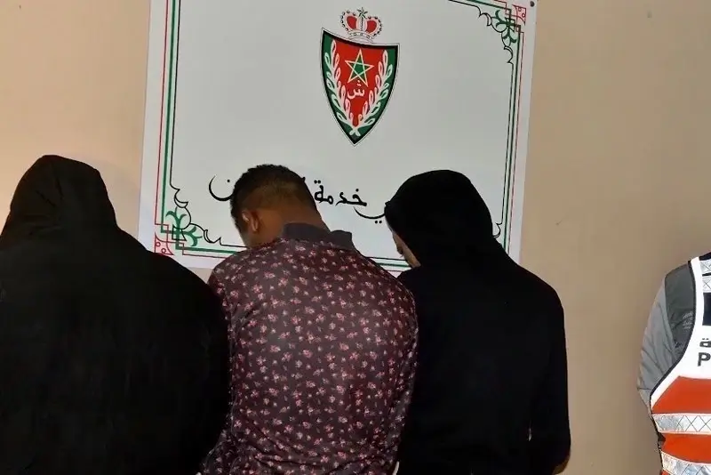 “توقيف 12 شخصاً في الناظور بتهمة المضاربة بالدقيق المدعم” Polic nadour