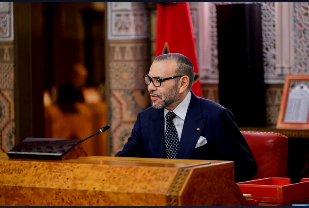 الملك محمد السادس يوجه خطابا ساميا إلى الأمة بمناسبة الذكرى 49 للمسيرة الخضراء Img 0797