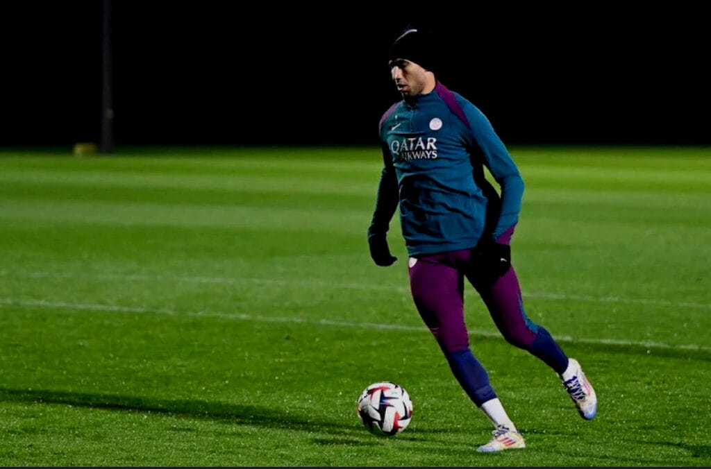 حكيمي يُجدد عقده مع باريس سان جيرمان حتى 2029 Img 1455