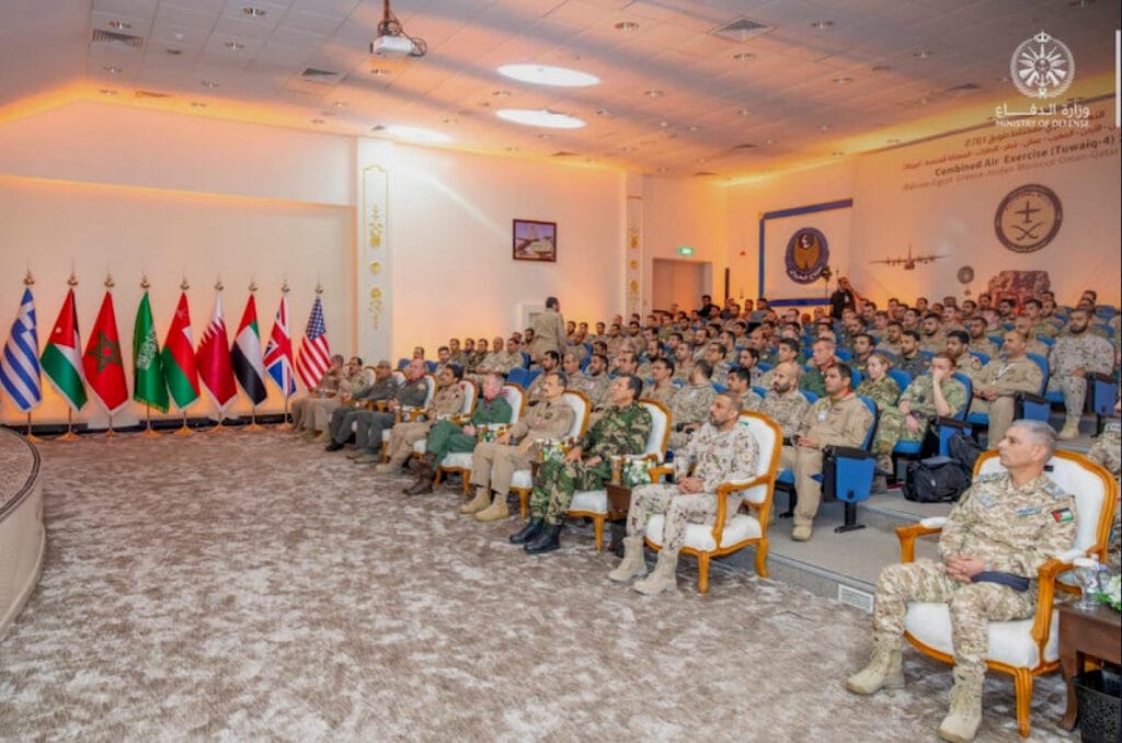 تعزيز التعاون العسكري بين المغرب ودول الخليج: رؤية إستراتيجية في مواجهة التحديات الأمنية Img 2182