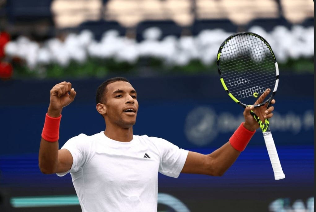 أوجييه-ألياسيم يتأهل لنصف نهائي بطولة دبي بعد فوزه على تشيليتش Img 3204