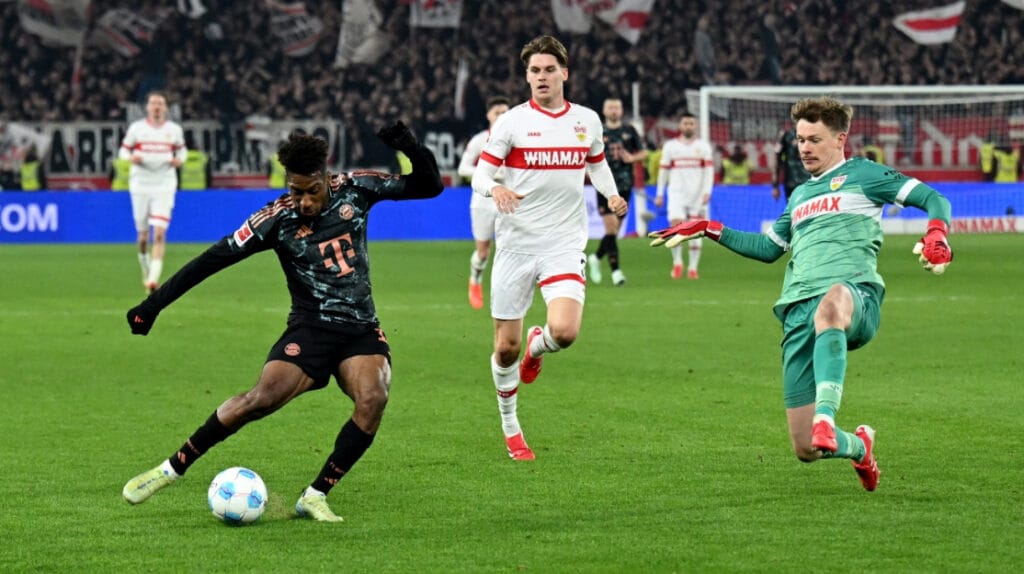 بايرن ميونيخ يواصل هيمنته بفوز على شتوتغارت 3-1 Img 3293