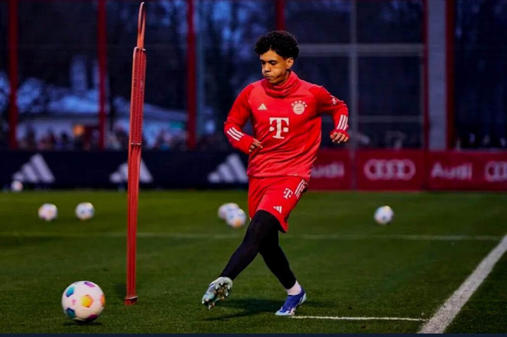 “برشلونة يراقب تطور آدم أزنو تمهيدًا لاستعادته من بايرن ميونيخ” Img 4164