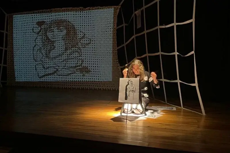 المهرجان المسرحي الدولي لشباب الجنوب يعلن عن مشاركة 19 عرضًا في دورته التاسعة . Theatre Message Avant La Mort