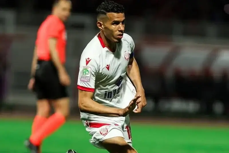 الوداد يهزم حسنية أكادير 2-0 ويعزز مركزه الرابع . Wac husa