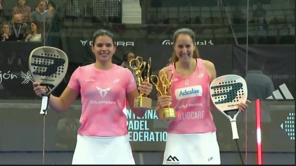 ترياي وبريا يتوجان ببطولة خيخون بريميير بادل بعد انتصار مثير Img 3460