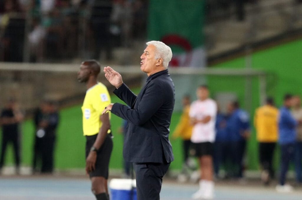 المنتخب الجزائري يستعد لمواجهتي بوتسوانا وموزمبيق رغم الغيابات Img 4696