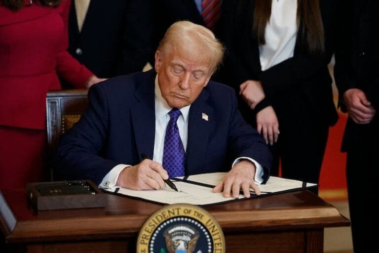 ترامب يعين ديوك بوكان الثالث سفيرًا جديدًا لدى المغرب . Trump 4