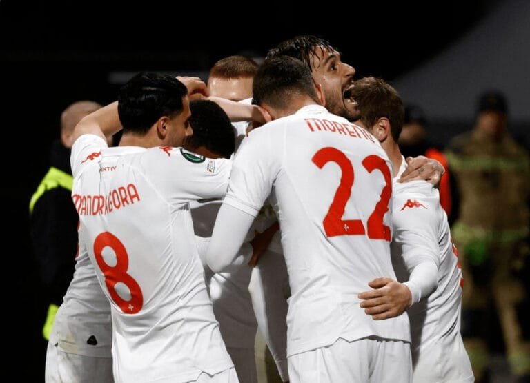 فيورنتينا يطمح لتكرار تفوقه على تسيلي وبلوغ نصف نهائي دوري المؤتمر الأوروبي Img 6670