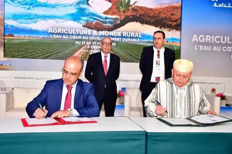 شراكة بين “بيوفارما” والفيدرالية المغربية لمربي أبقار أولماس-زعير لتطوير السلالة Siam biopharm 1