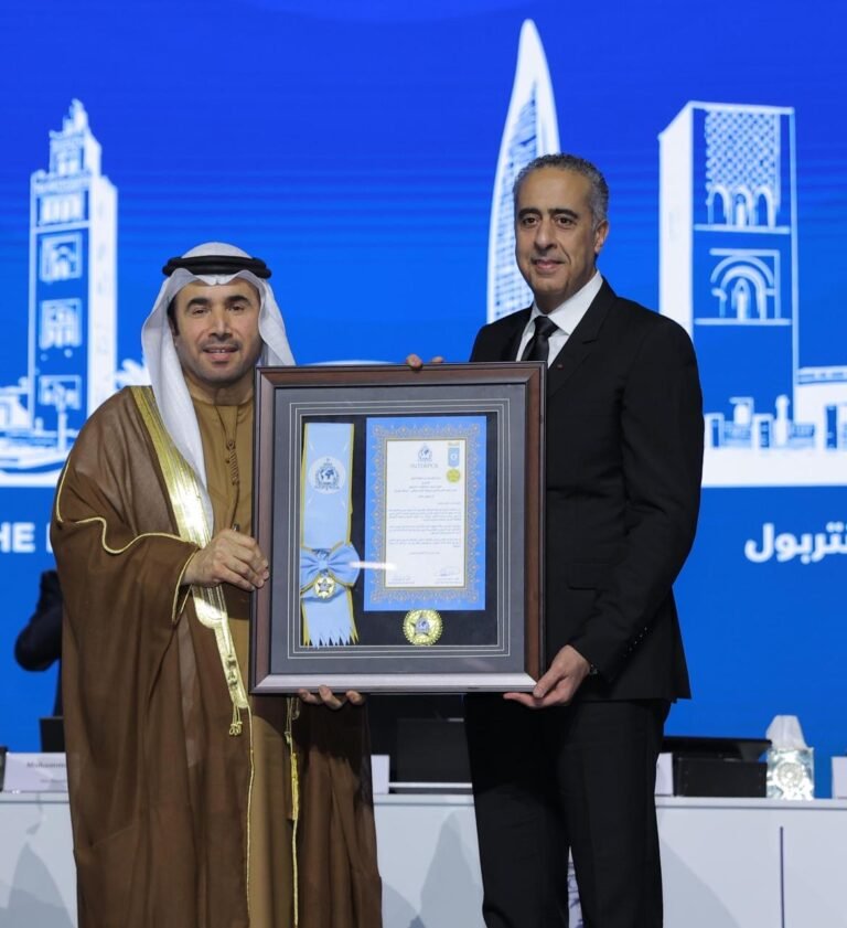 الأنتربول يوشّح عبد اللطيف حموشي بأرفع وسام دولي خلال الجلسة الختامية بمراكش 004f51a9 2104 4ac0 9edc 896cfdc77d01