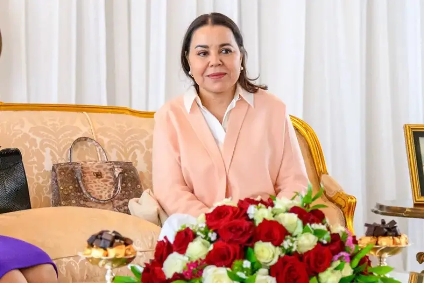 الأميرة للا أسماء تدشن مركز ” الأميرة للا أسماء ” بمكناس، قطب جهوي للتميز من أجل تكفل شامل بالأطفال الصم وضعاف السمع Img 5614