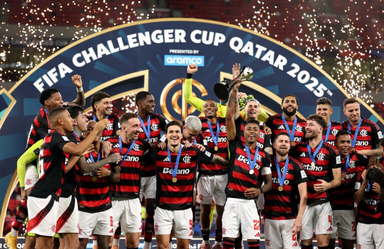 فلامنغو يُسقط بيراميدز ويتوج بكأس التحدي FIFA ويضرب موعدًا مع باريس سان جيرمان Img 5701