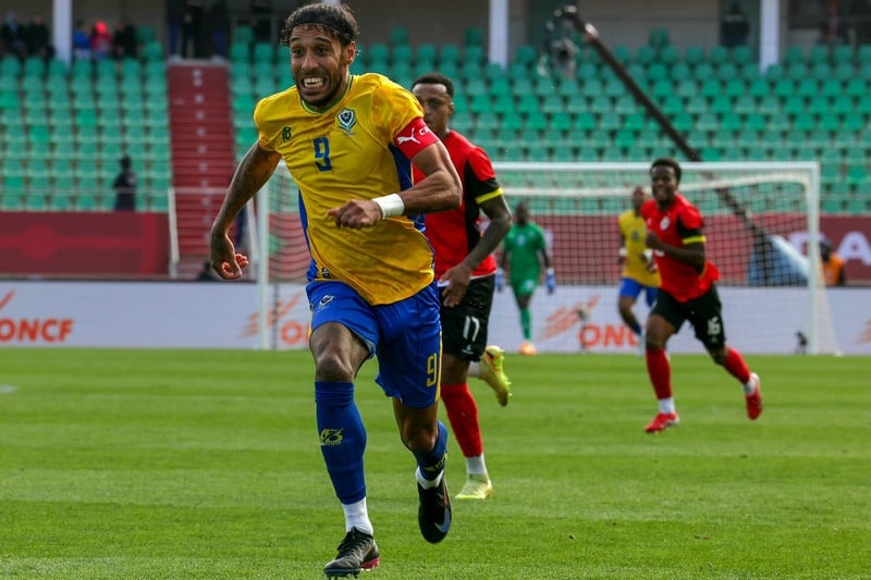 نجم الغابون أوباميانغ يغادر المغرب قبل لقاء كوت ديفوار Img 6313