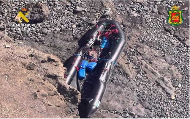 بفضل DGST المغربية وبالتنسيق مع إسبانيا.. ضربة موجعة لشبكة تهريب المخدرات في جزر الكناري وحجز 877 كلغ من الحشيش Img 7115