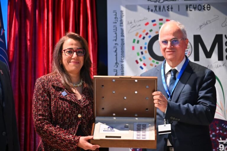 طابع بريدي جديد من بريد المغرب يخلّد مؤتمر إفريقيا 2026 بطنجة Img 9396