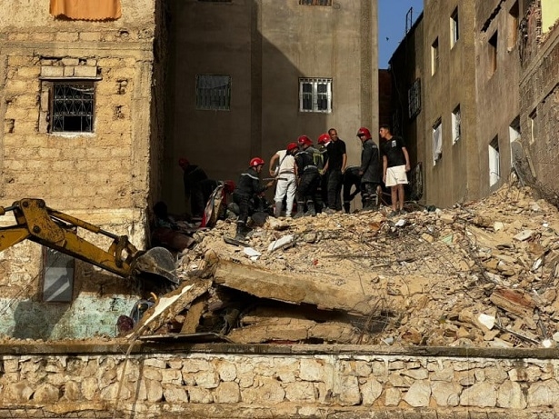 فاجعة بفاس.. مصرع 4 أشخاص وإصابة آخرين إثر انهيار بناية سكنية Vis 0521202610323003