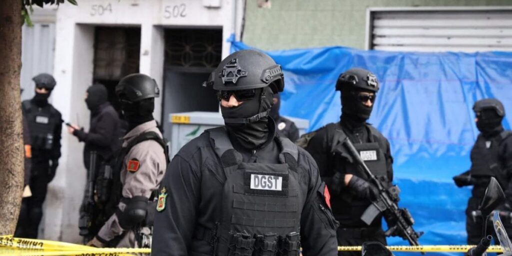 المضيق.. توقيف عنصر حامل للفكر المتشدد يشتبه في تورطه في الإعداد لتنفيذ مخطط إرهابي يهدف المساس الخطير بسلامة الأشخاص والنظام العام المكتب المركزي للأبحاث القضائية Bcij 1