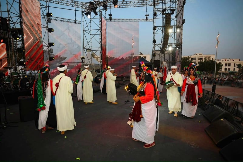 مهرجان تيميتار يواصل عروضه الفنية وسط حضور جماهيري كبير بأكادير. IMG