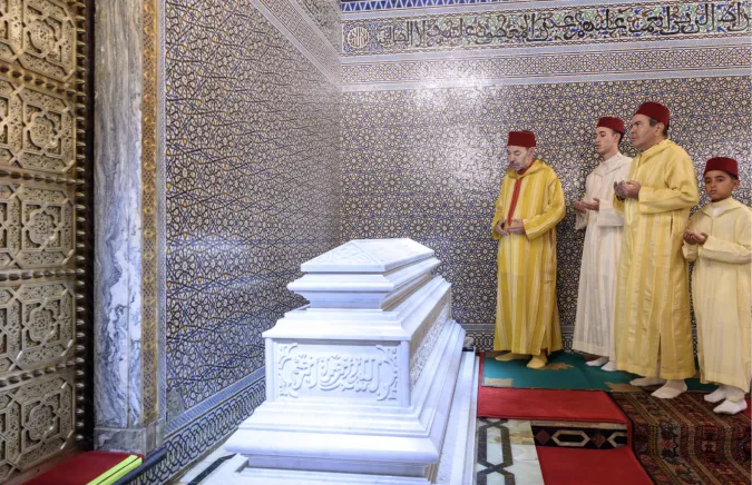 أمير المؤمنين يترأس حفلا دينيا إحياء للذكرى الثامنة والعشرين لوفاة جلالة المغفور له الملك الحسن الثاني IMG